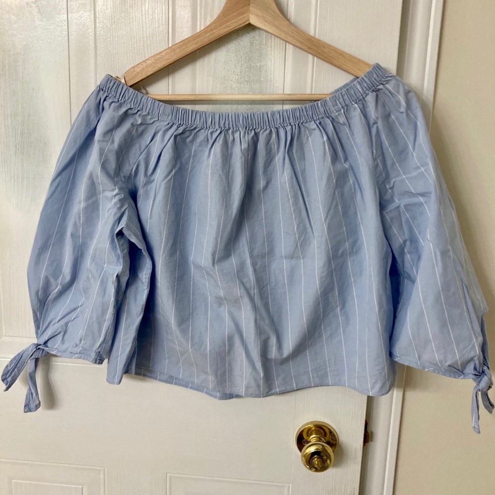 Forever 21 Off the Shoulder Blouse